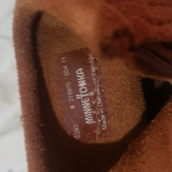 Minnetonka fringe boot - Picture 5 of 5